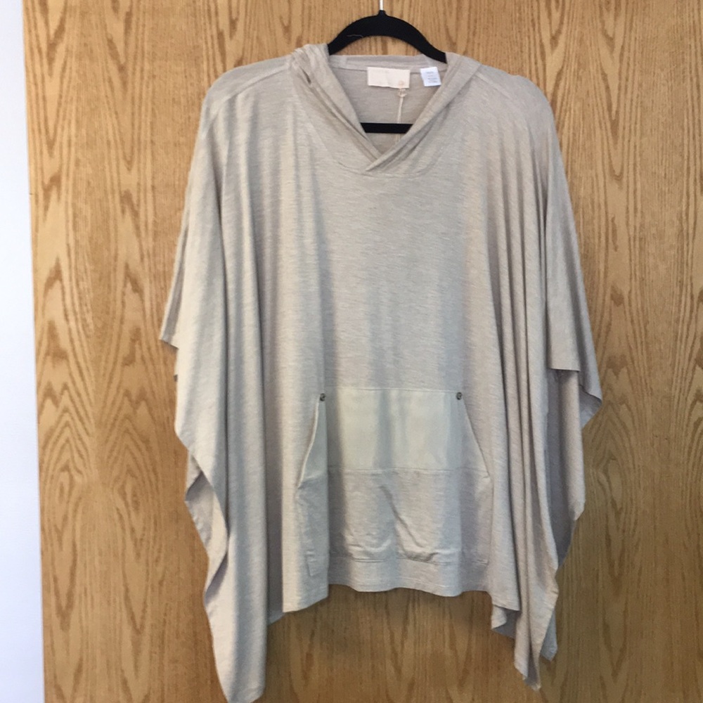 Hooded poncho